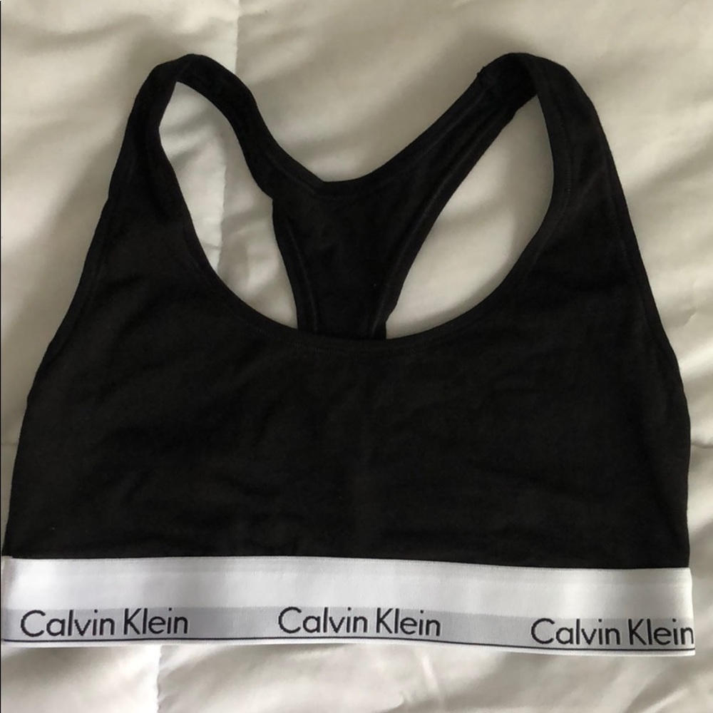 Calvin Klein Black Bralette Sports Bra Medium NWOT
